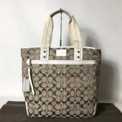 2509-207｜コーチ シグネチャー トートバッグ ホワイト