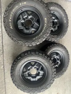 グッドリッチ All-Terrain KO2 225/75R16 ジムニーのサムネイル