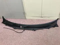 新品未使用】GT-R R35 カウルトップカバーシール 日産純正部品 - メルカリ