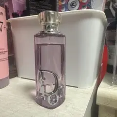 Dior Addict Purple Glow オードゥ パルファン 30mlのサムネイル