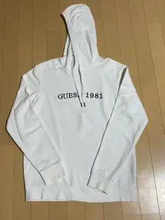 guess パーカー