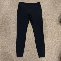 Nike ブラック ドライフィット　ナイキ　スポーツウェア　レディース　M