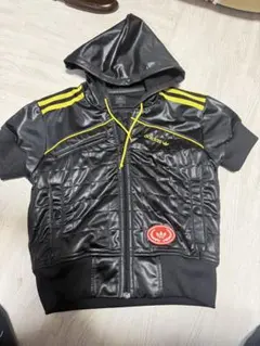 adidas 黒 (フルジップパーカー)