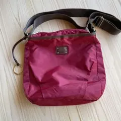 Item thumbnail for item 3fdb3b81-f2c9-4b74-a008-4046cef7a6d5