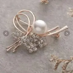 パールビジューダブルラインブローチ