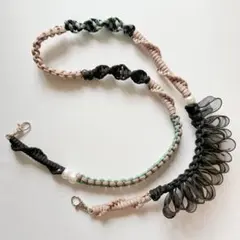 パラコード スマホショルダーストラップ フリル くすみグリーン×ベージュ×黒