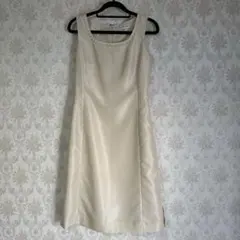 【美品】フォーマル　ドレス　ワンピース　ベージュ　Mサイズ　結婚式　卒業式