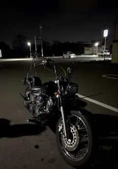 YAMAHA DragStar 400 カスタム車体のサムネイル
