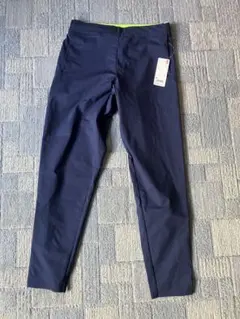 【新品】値下げ中　ユニクロ　UNIQLO ウルトラストレッチアクティブパンツ
