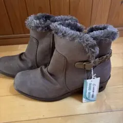 ブラウンファー付きムートンブーツ