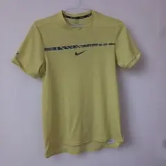 Nike ラファエル・ナダル Tシャツ イエロー