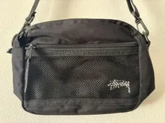Stussy メッシュポケット付きショルダーバッグ