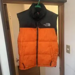 THE NORTH FACE ダウンベスト オレンジ/黒