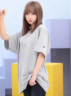 新品未使用チャンピオンChampion/半袖ロゴ刺繍TシャツトップスS