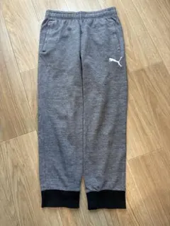 PUMA XL グレー スウェットパンツ　M
