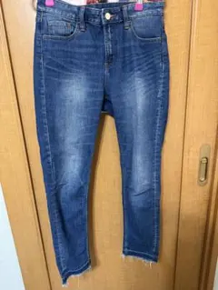 AZUL BY MOUSSY スキニーパンツ