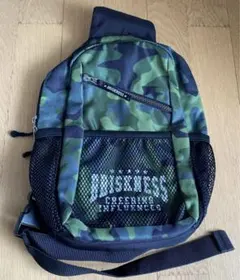 BRISKNESS 男の子　ショルダーバッグ　カーキ　迷彩柄