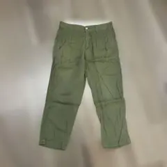 オリーブグリーン カーゴパンツ