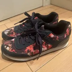 H&M 花柄スニーカー 40(25.0〜25.5cm) flowerのサムネイル