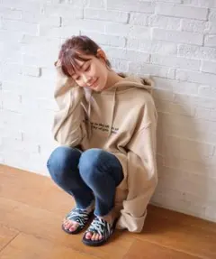 渡辺美優紀プロデュースパーカーのサムネイル