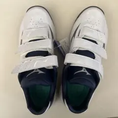 トレーニングシューズ 24