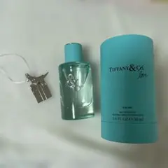 Tiffany & Co. love for HER 50ml オードパルファム