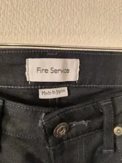Fire Service ブラックデニム スキニーパンツのサムネイル
