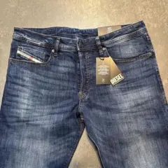 DIESEL ダークブルー ストレートデニム　サイズ☆36