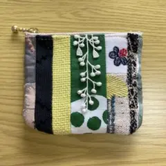 ハンドメイド　ポーチ　ミナペルホネン