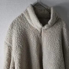 E41　UNIQLO　ボアジャケット
