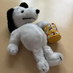 スヌーピービンテージ ぬいぐるみ ペン立て　ペンスタンド スヌーピービンテージ ぬいぐるみ ペン立て ペンスタンド - メルカリ