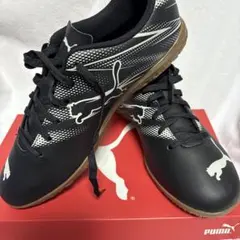 PUMA ブラック サッカーシューズ　27．5センチ