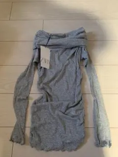 ZARA オフショルダー 長袖カットソー グレー　新品