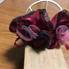 値下げレースのシュシュ