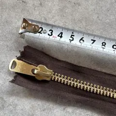 Item thumbnail for item 27160fb1-26b1-438f-92a3-057ec296f38a