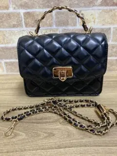 CHARLES & KEITH チャールズアンドキースショルダーバック