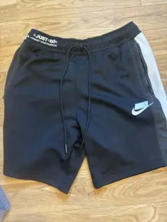 NIKE ショートパンツ 3枚セットのサムネイル