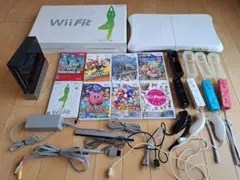 Wii本体 + バランスボード + ゲーム8本セット