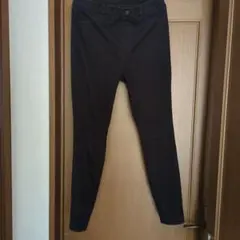 UNIQLO HEATTECH 黒パンツ