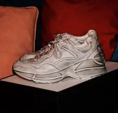 2025年最新】gucci スニーカー ライトンの人気アイテム - メルカリ