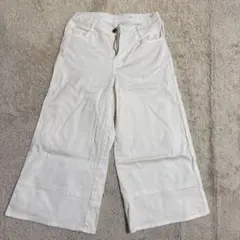 ikka ホワイト ワイドパンツ Mサイズのサムネイル