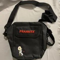 スヌーピー　ショルダーバッグ