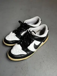 Nike SB DUNK LOW ダンク　ロー　スニーカー ブラック/ホワイト