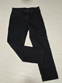 ユニクロ　ブラックデニム
