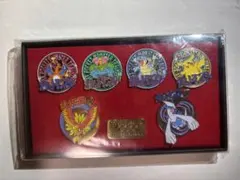 ポケットモンスター 2000 ミレニアムバッジ ピンズセット - メルカリ