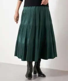 ビアズリー　プリーツティアードスカート　ダークグリーン