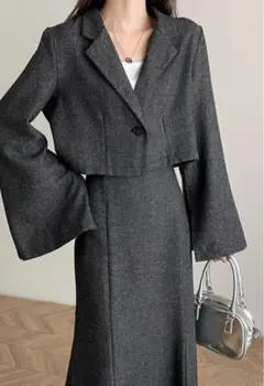 ダークグレー ジャケット スカートセットアップ
