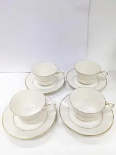 NORITAKEホワイトカップとソーサー4個セット