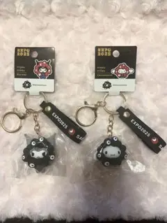 黒ミャクミャクなりきりマスコット　キーホルダー　クロミ&シナモ　ストラップ付