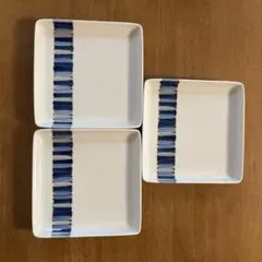 青いストライプの陶器皿 3枚セット